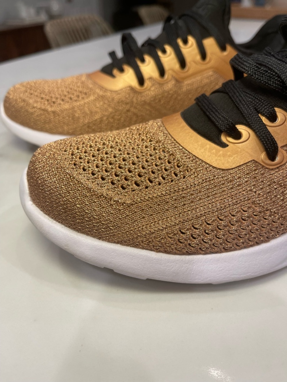APL TechLoom Tracer women's sneakers in a rose gold and black knit colorway - Picture 15 of 16